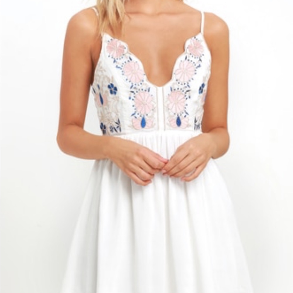 Lulus Daisy Petal Pickin’ Dress